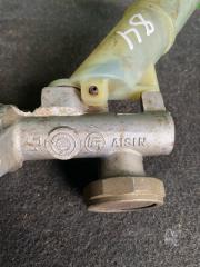 Главный цилиндр сцепления TOYOTA VISTA CV40 3CT 31410-32160 4 ракурс