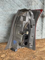Стоп-сигнал левый TOYOTA WISH ZNE14 68-14 5 ракурс