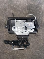 Замок крышки багажника TOYOTA SAI AZK10 2 ракурс