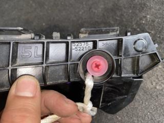 Крепление бампера левое заднее TOYOTA YARIS CROSS MXPJ15 52576-52210. 52563-52060 4 ракурс