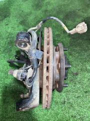 Ступица левая передняя NISSAN DATSUN RMD22 QD32 4 ракурс