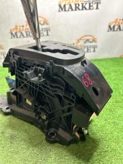 Селектор акпп TOYOTA AQUA NHP10 2 ракурс Селектор акпп TOYOTA AQUA NHP10 2 ракурс