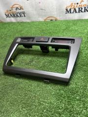 Консоль магнитофона TOYOTA Mark II Blit JZX110 55405-22340 2 ракурс
