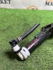 Форсунка омывателя левая передняя TOYOTA PRIUS ALPHA ZVW41 85208-47020 5 ракурс