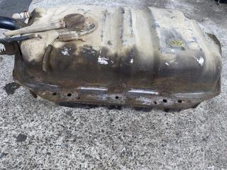 Топливный бак NISSAN SAFARI WRGY60 TD42T 17202-07J01 3 ракурс