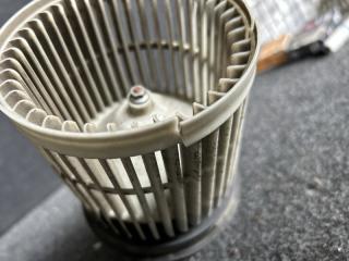 Мотор печки NISSAN SYLPHY TB17 272263ST0A 4 ракурс