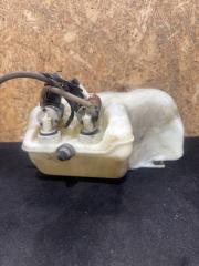 Бачок стеклоомывателя NISSAN SAFARI WRGY60 28910-05J10 4 ракурс