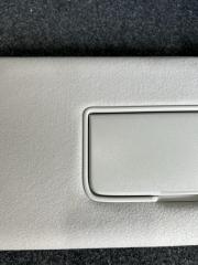 Козырек правый передний NISSAN ELGRAND TNE52 3 ракурс Козырек правый передний NISSAN ELGRAND TNE52 3 ракурс