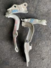 Петля капота TOYOTA ALLION ZZT245 53420-20320 1 ракурс