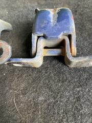 Петля дверная левая передняя NISSAN DATSUN RMD22 80421-2S400 2 ракурс
