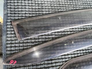 Ветровики комплект TOYOTA VITZ NCP95 67004-52302 2 ракурс Ветровики комплект TOYOTA VITZ NCP95 67004-52302 2 ракурс