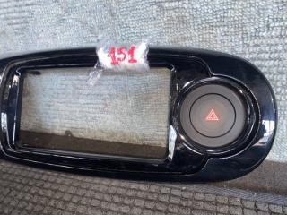 Консоль магнитофона TOYOTA VITZ NSP130 2 ракурс