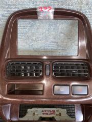 Консоль магнитофона NISSAN DATSUN RMD22 68261-VJ200 3 ракурс