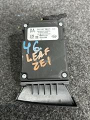 Камера переднего вида NISSAN LEAF ZE1 284G35SK2A 2 ракурс