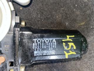 Стеклоподъемник правый передний TOYOTA SPRINTER AE104 85710-12070 3 ракурс