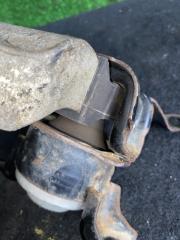 Подушка двигателя правая TOYOTA COROLLA AXIO NZE144 1NZFE 12305-21310 5 ракурс