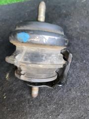 Подушка двигателя левая TOYOTA CROWN MAJESTA JZS155 2JZGE 12360-46140 3 ракурс