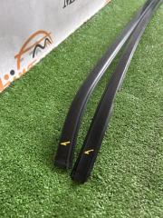 Молдинг лобового стекла SUBARU FORESTER SF5 91013-FC000 2 ракурс