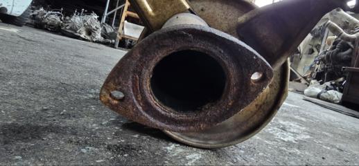 Глушитель TOYOTA HIACE KDH205 2KDFTV 17430-75800 4 ракурс