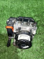 Блок abs NISSAN ELGRAND TNE52 QR25DE 4766013WS0A 4 ракурс