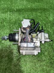 Главный тормозной цилиндр TOYOTA SIENTA NHP170 1NZFXE 47050-52280 3 ракурс