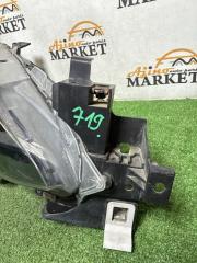 Фара правая передняя MAZDA AXELA BM5AP W1469 3 ракурс