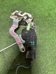 Ручка задней двери DAIHATSU BEGO J210G 69090-B4020 2 ракурс
