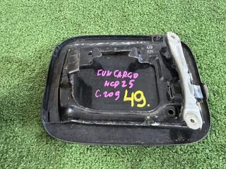 Лючок бензобака TOYOTA FUNCARGO NCP25 77350-52020 3 ракурс