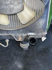 Радиатор основной TOYOTA CORONA PREMIO ST215 3SFE 5 ракурс