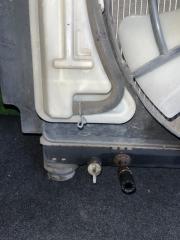 Радиатор основной TOYOTA SIENTA NCP85 1NZFE 16400-21070 3 ракурс Радиатор основной TOYOTA SIENTA NCP85 1NZFE 16400-21070 3 ракурс