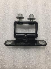 Петля крышки багажника правая Hyundai Creta 2018