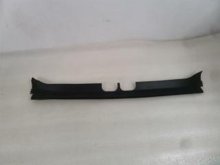 Запчасть накладка крышки багажника задняя Land Rover Range Rover Sport 2014