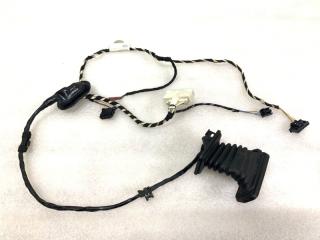 Фото запчасти проводка двери задняя правая Volkswagen Golf 2010 Б/У запчасть Запчасть проводка двери задняя правая Volkswagen Golf 2010