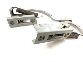 Петля крышки багажника Otaka CK-1 MR7151A 2007 MR479QA