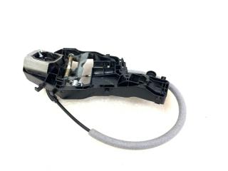 Кронштейн ручки двери передний левый Volkswagen Passat 2018