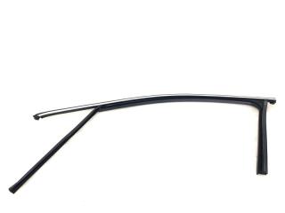 Молдинг двери передний левый Volkswagen Passat 2018