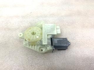 Мотор стеклоподъемника задний правый Volkswagen Passat 2018