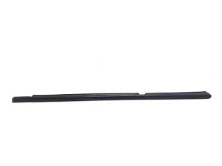 Фото запчасти молдинг стекла задний левый Mercedes-Benz C180 2001 Б/У запчасть Запчасть молдинг стекла задний левый Mercedes-Benz C180 2001