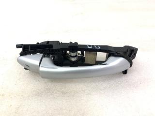 Фото запчасти ручка двери внешняя передняя правая Mercedes-Benz C180 2001 Б/У запчасть Запчасть ручка двери внешняя передняя правая Mercedes-Benz C180 2001