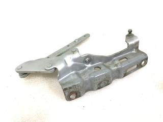 Фото запчасти петля капота левая Mercedes-Benz C180 2001 Б/У запчасть Запчасть петля капота левая Mercedes-Benz C180 2001