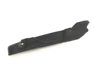 Запчасть пыльник крыла передний правый Subaru XV 2012