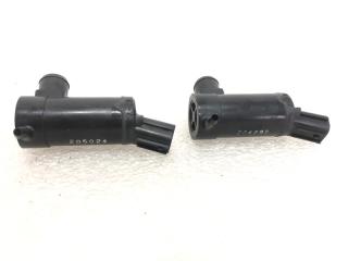 Запчасть насос омывателя стекла Subaru XV 2012