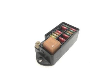 Запчасть блок предохранителей Jaguar XK 1999
