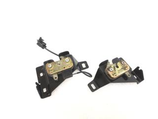 Запчасть замок капота Jaguar XK 1999