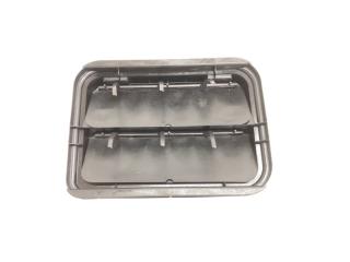 Фото запчасти решетка вентиляционная правая Nissan Primera 2002 Б/У запчасть Запчасть решетка вентиляционная правая Nissan Primera 2002