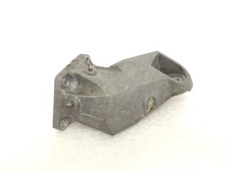 Запчасть кронштейн двигателя левый Lexus RC350 (C10) 2015