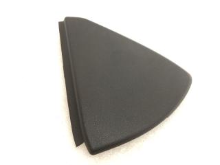 Запчасть накладка торпедо правая Cadillac CTS 2012