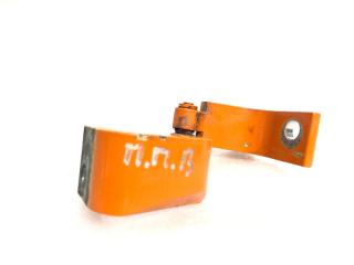 Петля двери верхняя передняя правая Volkswagen Transporter 2009