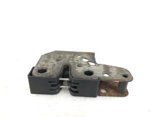 Замок капота Volkswagen Transporter 2009