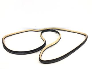 Уплотнитель проема двери задний правый Honda Elysion 2004